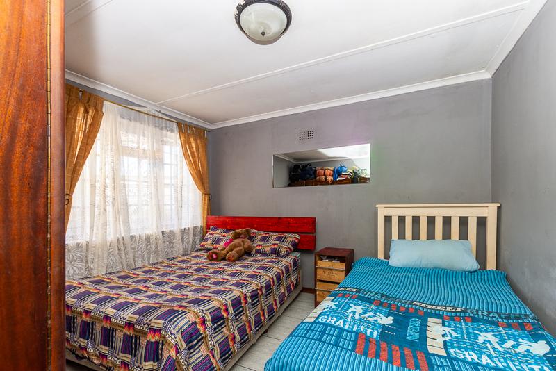 2 Bedroom Property for Sale in Portlands Western Cape